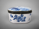 18th Century Delft Trefoil Hinged Lid Trinket Box - Adriaen Pynacker Design. - Harrington Antiques